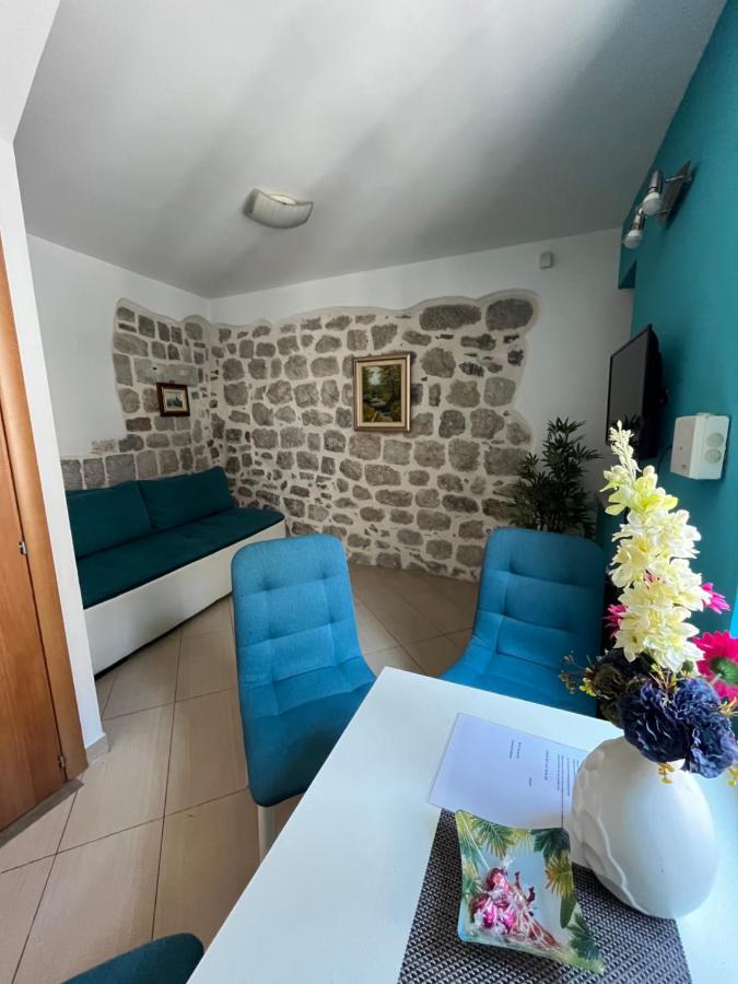 Church Bells Apartment Kotor Exterior photo