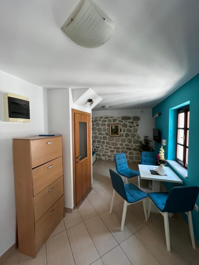Church Bells Apartment Kotor Exterior photo